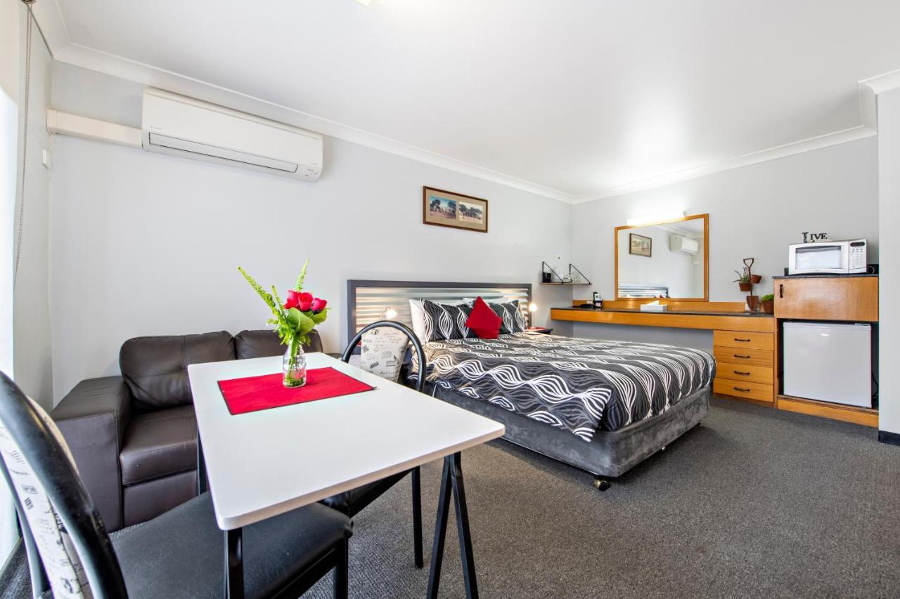 Comfort Inn Shearing Shed Ντούμπο Εξωτερικό φωτογραφία