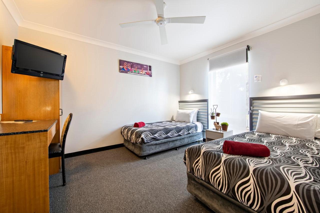 Comfort Inn Shearing Shed Ντούμπο Εξωτερικό φωτογραφία