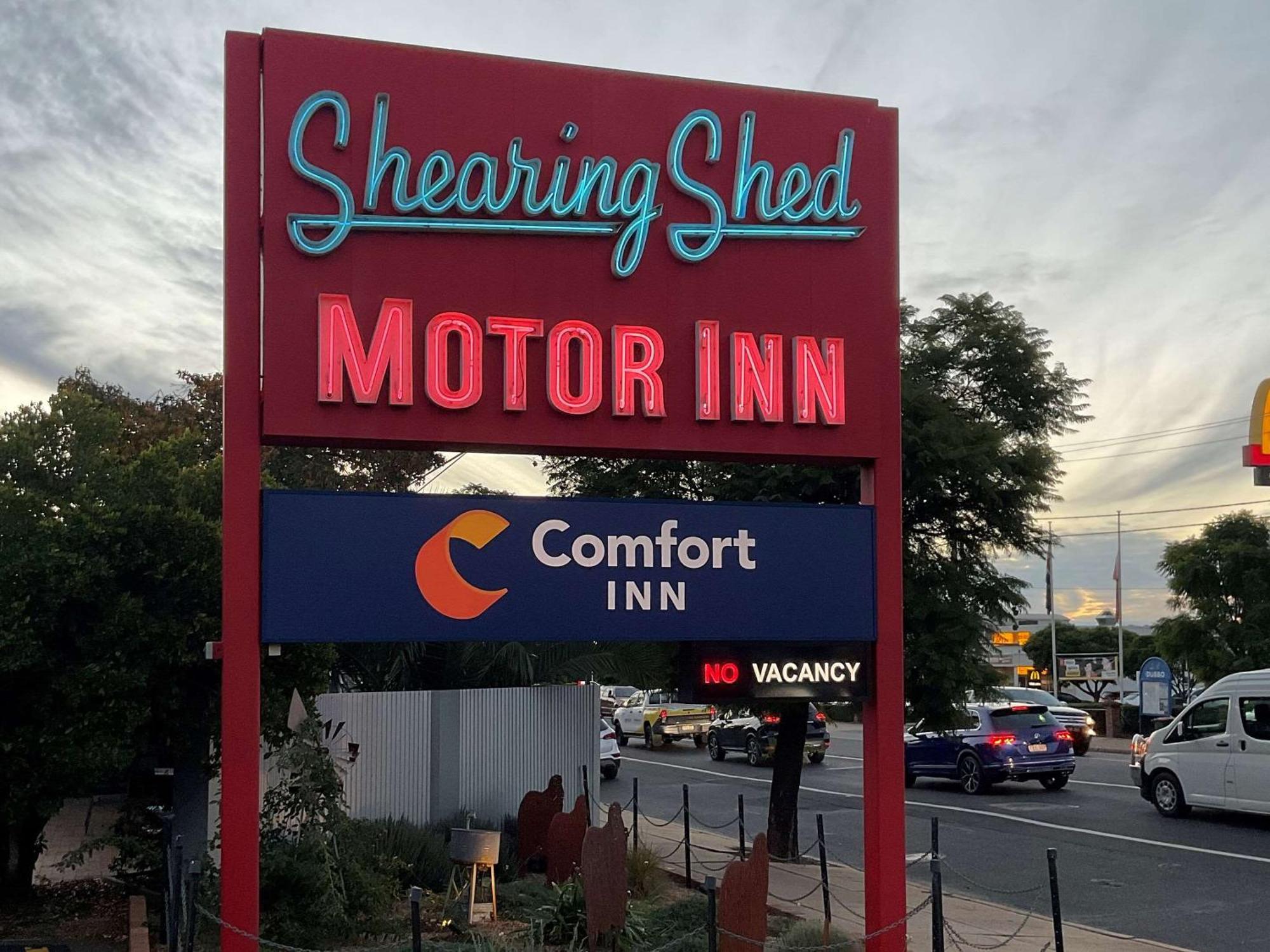 Comfort Inn Shearing Shed Ντούμπο Εξωτερικό φωτογραφία