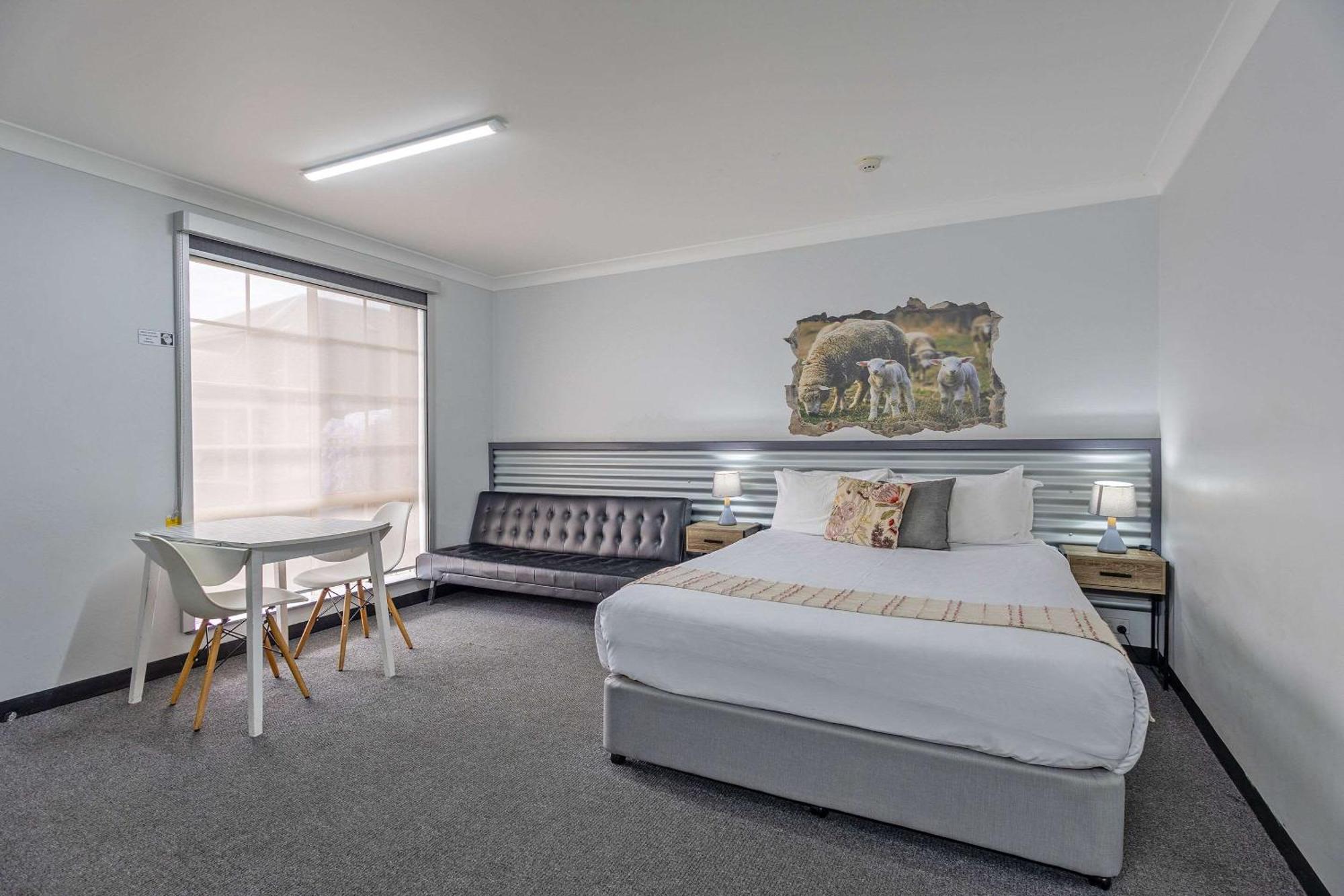 Comfort Inn Shearing Shed Ντούμπο Εξωτερικό φωτογραφία
