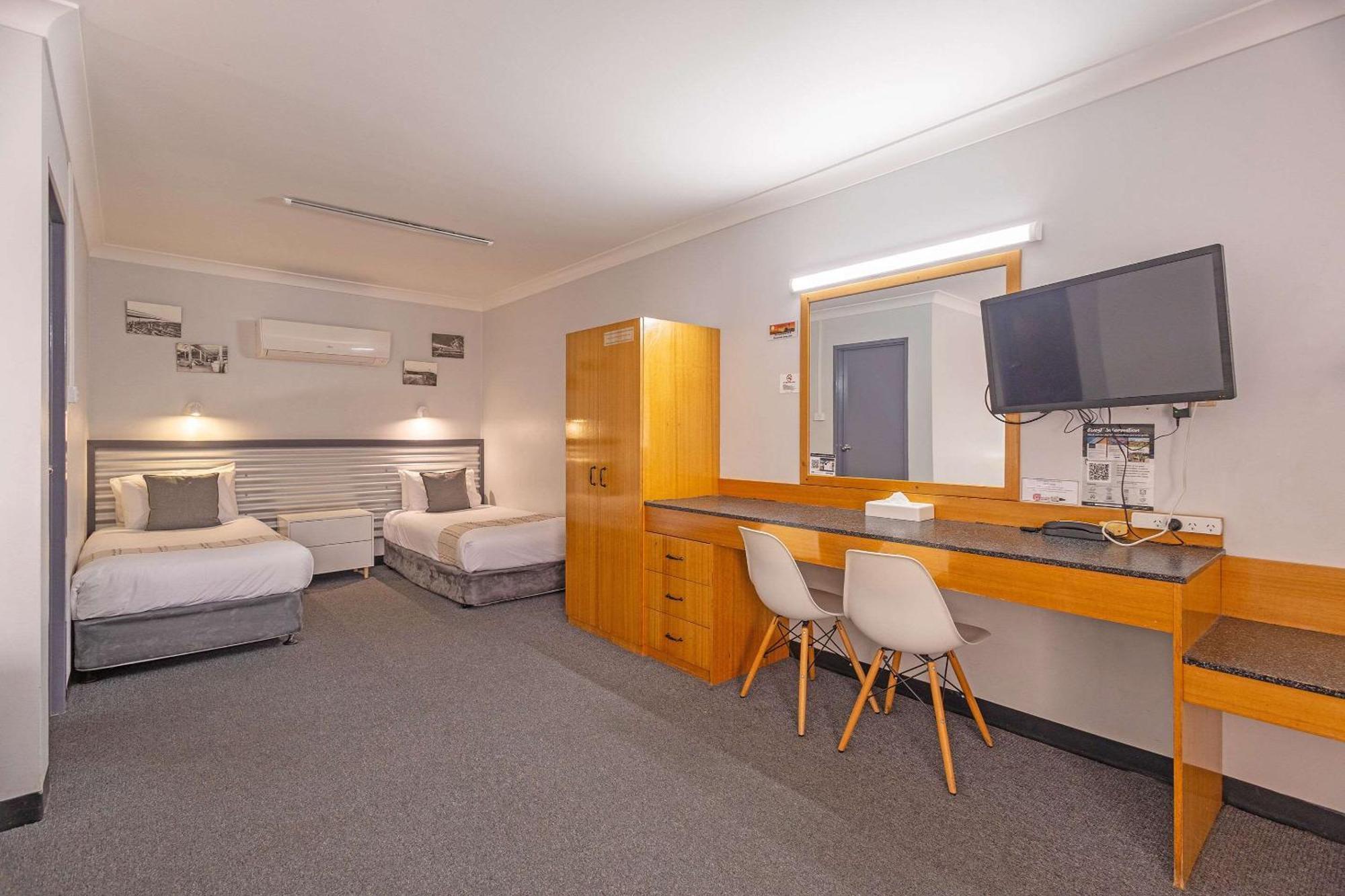 Comfort Inn Shearing Shed Ντούμπο Εξωτερικό φωτογραφία