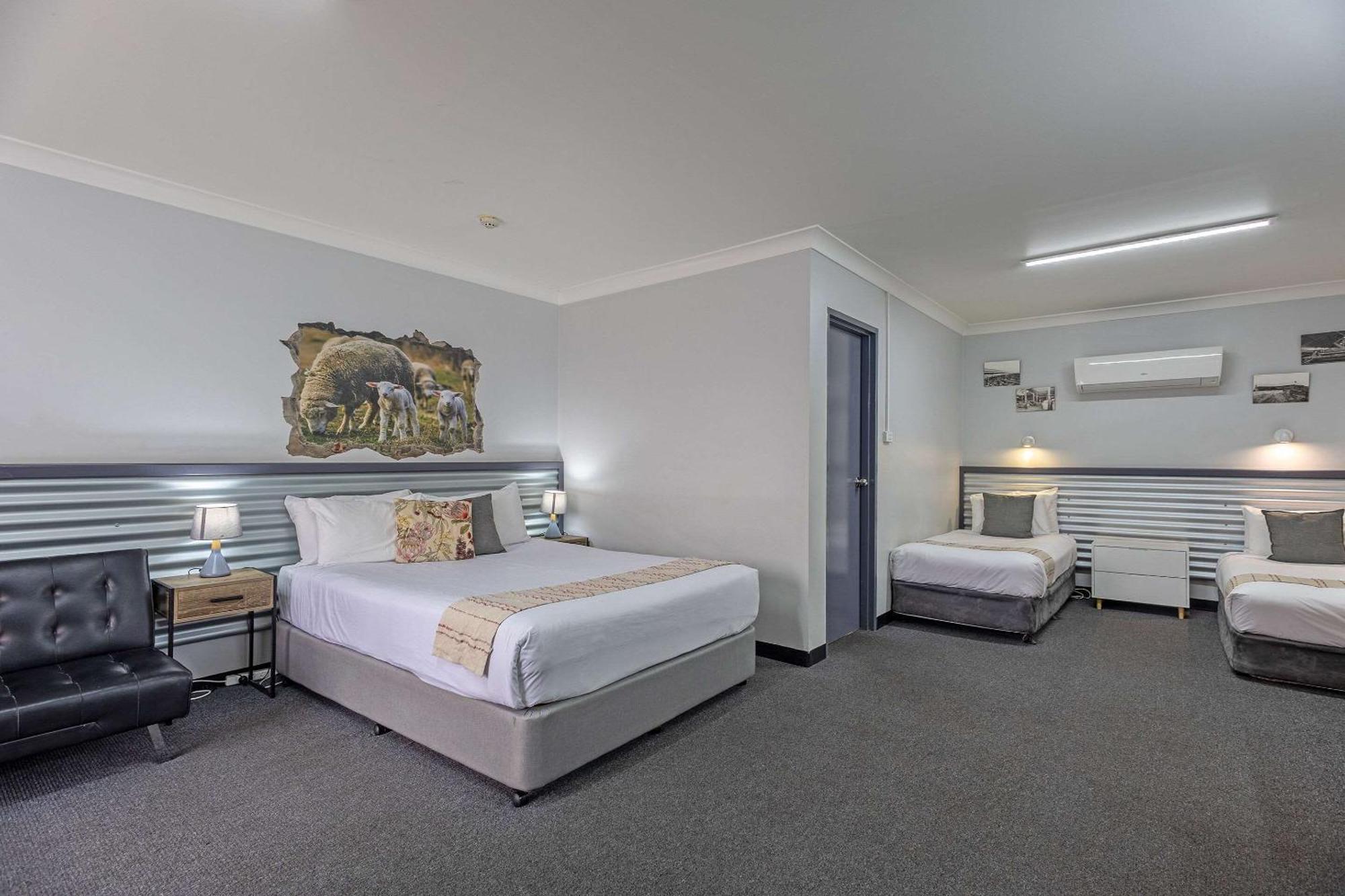 Comfort Inn Shearing Shed Ντούμπο Εξωτερικό φωτογραφία