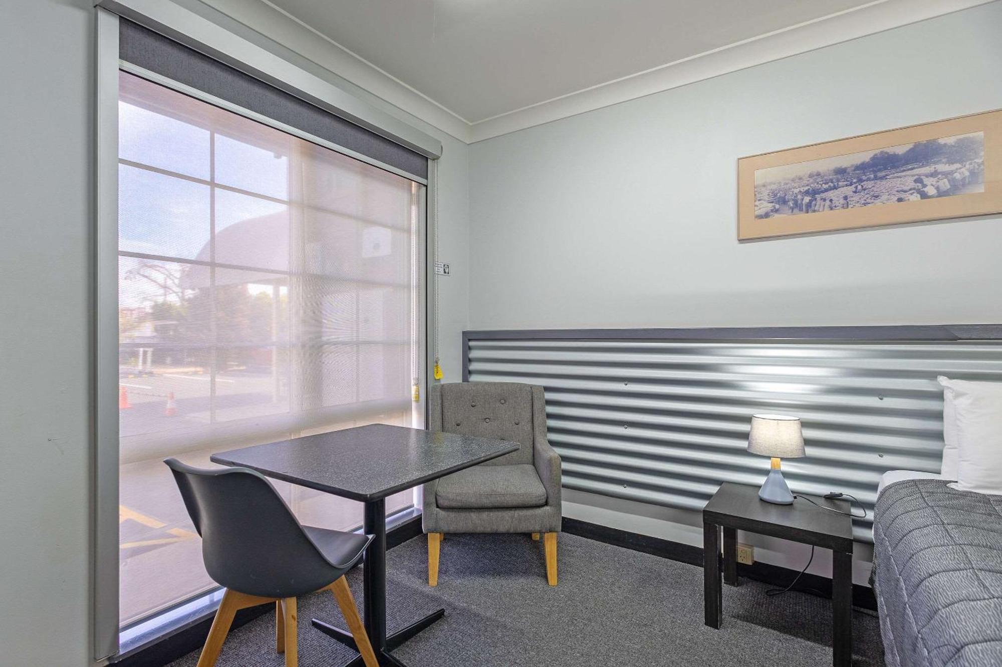 Comfort Inn Shearing Shed Ντούμπο Εξωτερικό φωτογραφία